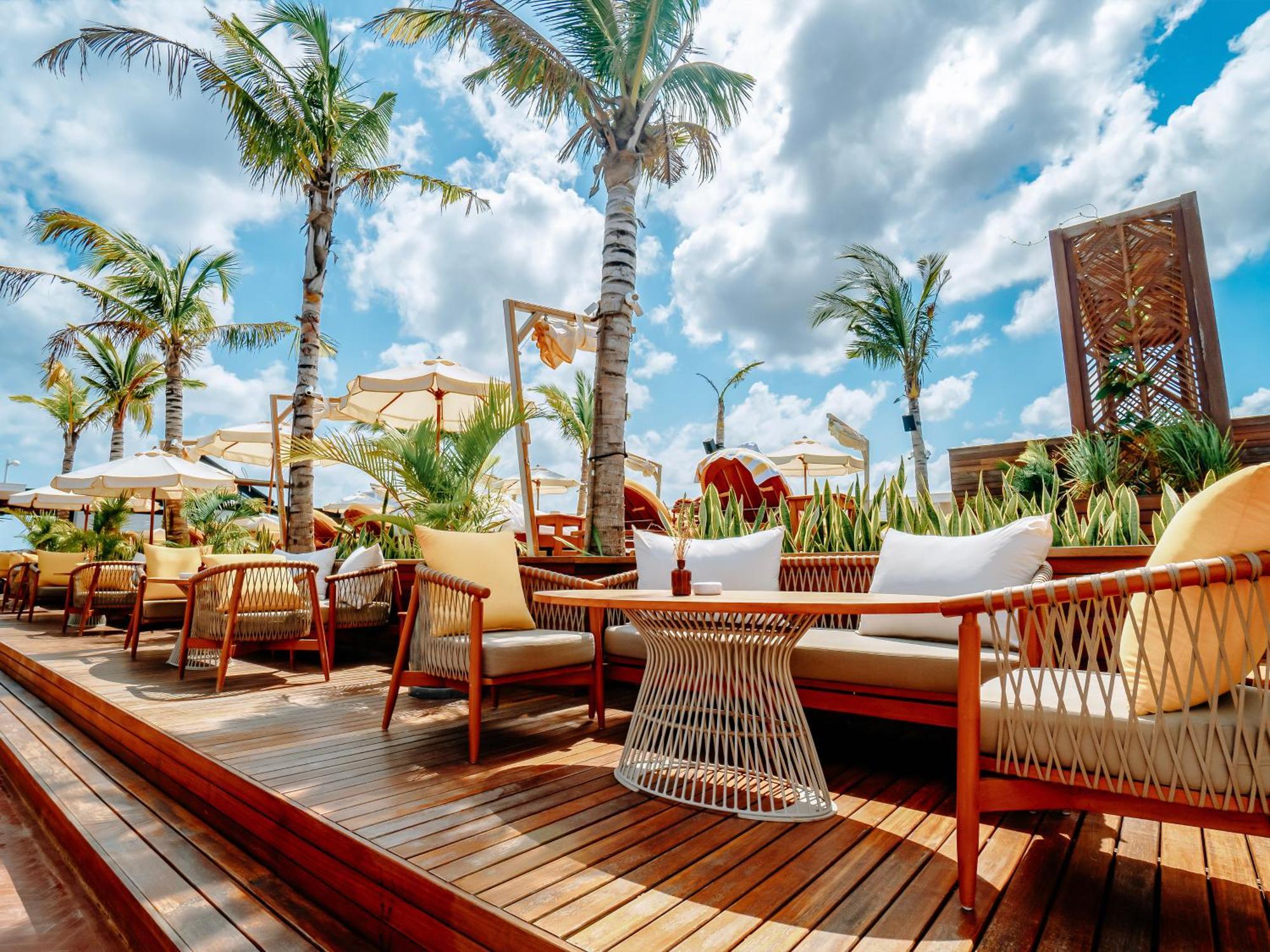 Secana Beachtown Resort & Residences Canggu Exterior foto